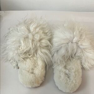 Ariana Bohling Leather Alpaca Fluffy White Slippers sz S(6,7)